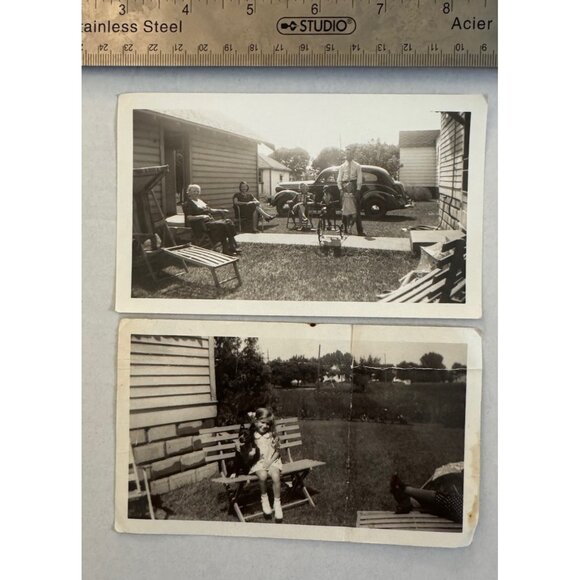 Vintage 1940 Family Photo With Funny Dog - Great For Photo Collector - Silly - Picture 1 of 5